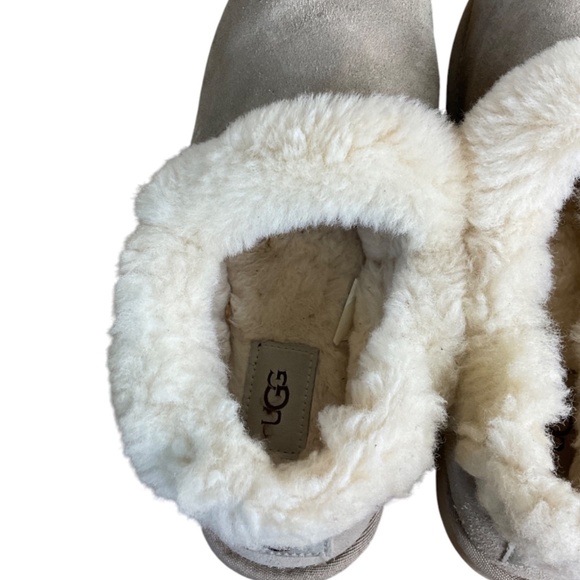 UGG Nita Slippers - Picture 7 of 10